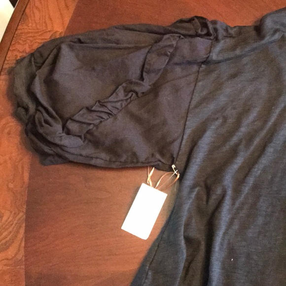 Gibson Latimer Top - Picture 6 of 6